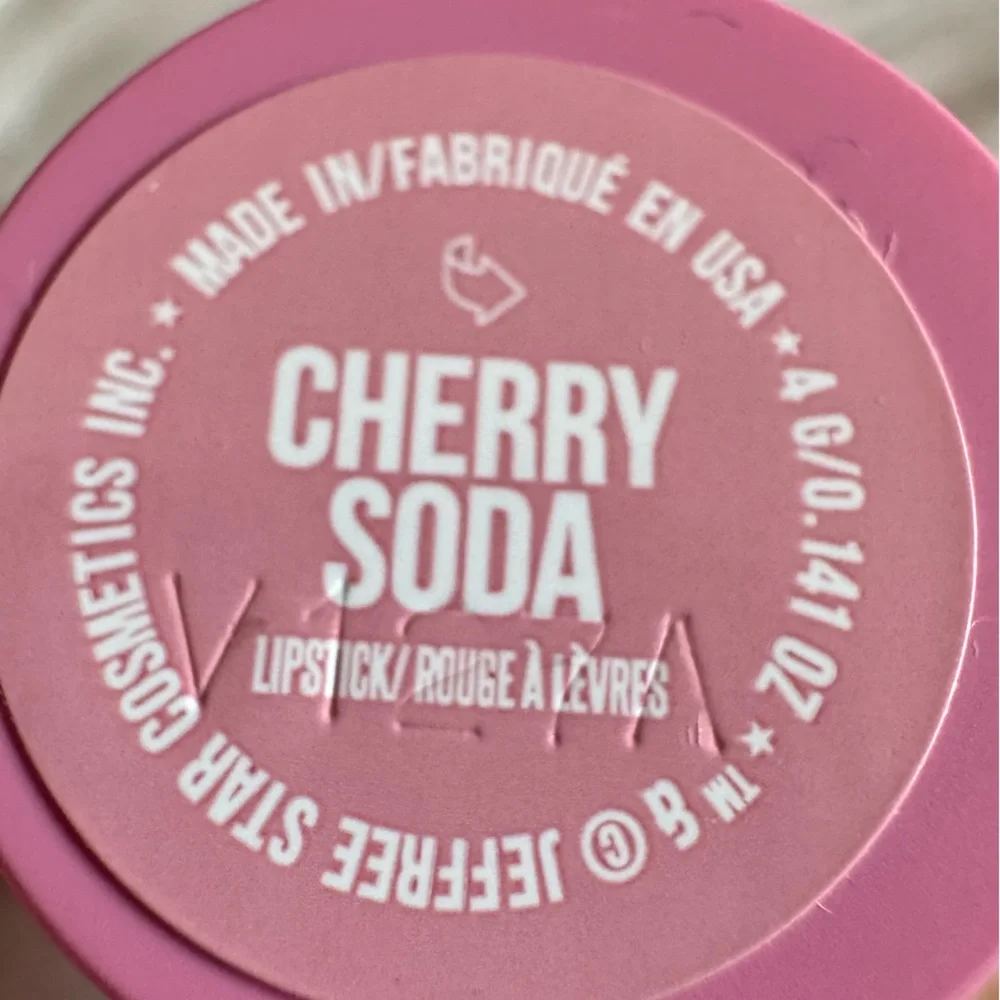 Jeffree Star Cherry Soda Velvet Trap Matte Lipstick